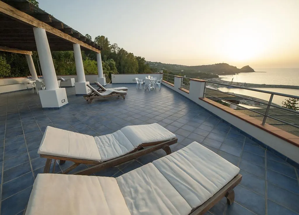 Apartamento Magico Appartamenti Scafa - Marina Capo dʼOrlando Italia